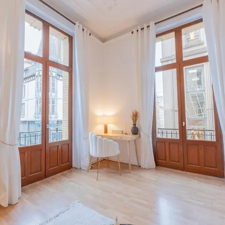 Le Saint Jean - Vue - Centre - Gare - 5 Pers Apartament