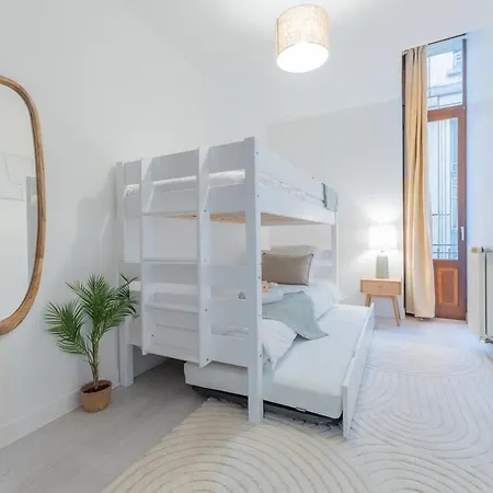 Le Saint Jean - Vue - Centre - Gare - 5 Pers *